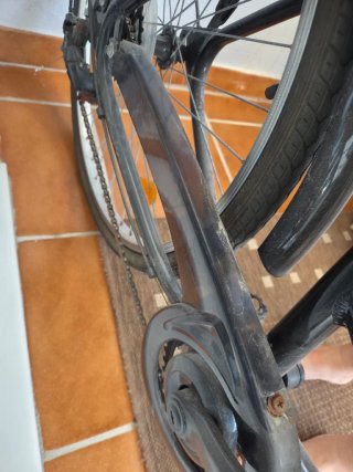 Bicicleta Paseo Negra con Cesta y Sillita