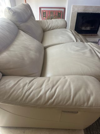 Sofá Natuzzi de piel eléctrico