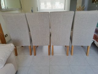 Cuatro sillas de comedor/salón