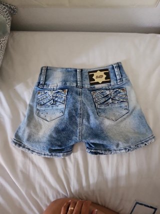 Pantalón Corto Vaquero Colombiano levantacola