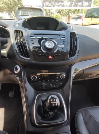 Ford Kuga 2015