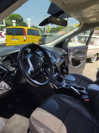Ford Kuga 2015