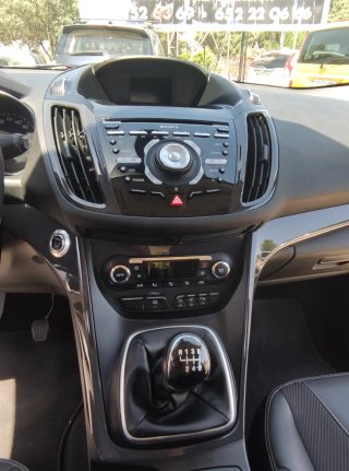Ford Kuga 2015