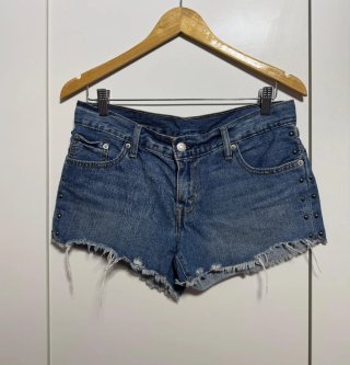 Levi's Shorts Vaqueros Tachuelas Talla 28