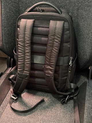 Mochila Piquadro Nevet 15.6” portátil - como nueva