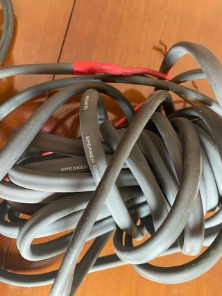 Altavoces Acoustic Research AR-18S y 2 cables Sony