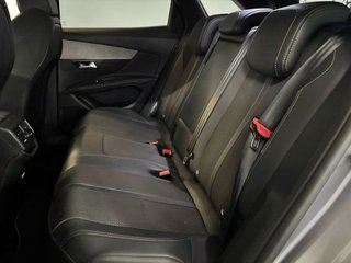 Peugeot 3008 300 e-EAT8 GT Hybrid 4