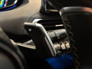 Peugeot 3008 300 e-EAT8 GT Hybrid 4
