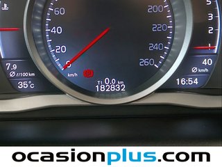 Volvo XC60 D4 Momentum Auto 133 kW (181 CV)