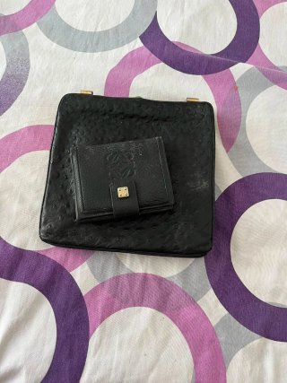 Bolso y cartera Loewe piel negra