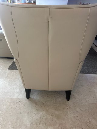 Sofá individual de piel Natuzzi Beige