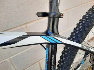 Bicicleta carbono 29 pulgadas M