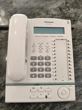 Teléfono Panasonic KX-T7630 para centralita.