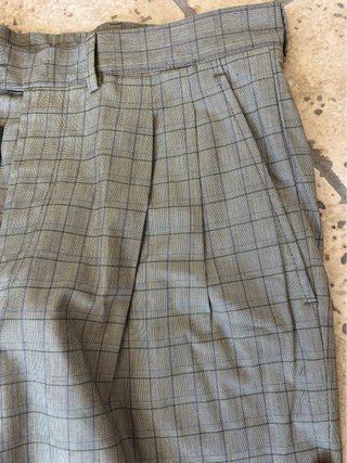 Pantalone con due pences 100% cotone