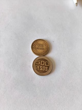 Lote 7 monedas Colombia 100, 200 y 500 pesos
