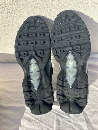 Nike Air Max 95 Negras y Verdes