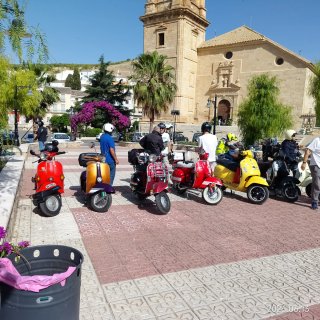 Vespa P200E 1981 Roja