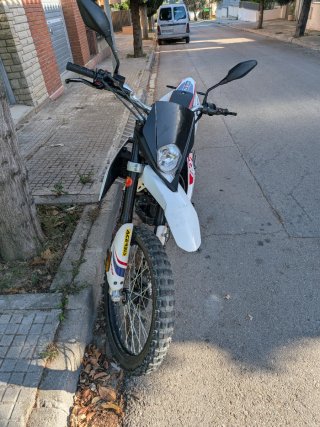 Aprilia RX 125 Enduro Moto