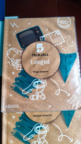 Lengua 5 Primaria. Un libro por trimestre.