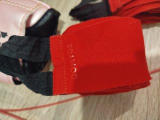 Guantes rosa, vendas rojas y Cuerda Boxeo Infantil