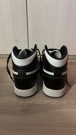 Nike Air Jordan 1 High Black White Talla 39