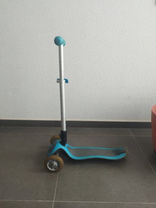 Patinete Globber 3 Ruedas con Luces