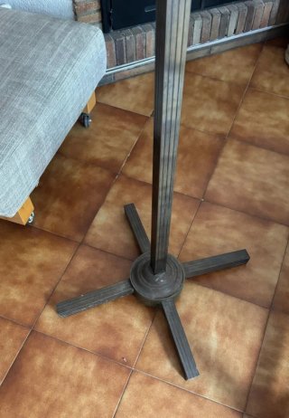 Perchero de pie estilo clásico industrial