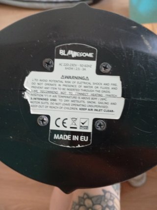 Secador de neoprenos surf y buceo