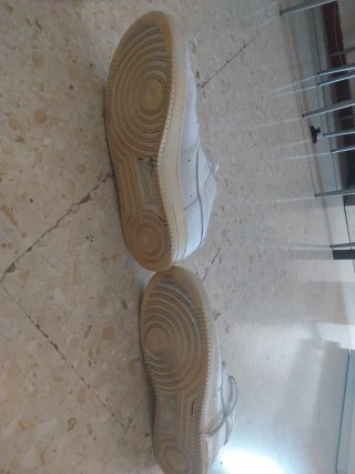 Nike Air Force 1 Talla 42 (precio negociable)