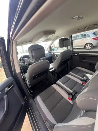 Volkswagen Touran 2016