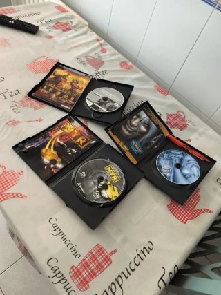 Lote 3 Juegos PC: Imperium III, Warcraft, NYR