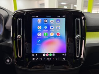 Volvo XC40 Plus Dark 2.0 B3 G 163CV Auto MHEV !!!!