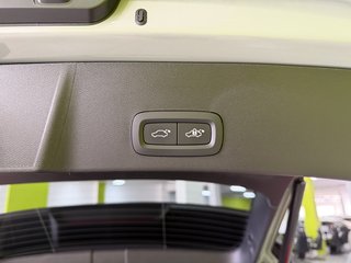 Volvo XC40 Plus Dark 2.0 B3 G 163CV Auto MHEV !!!!
