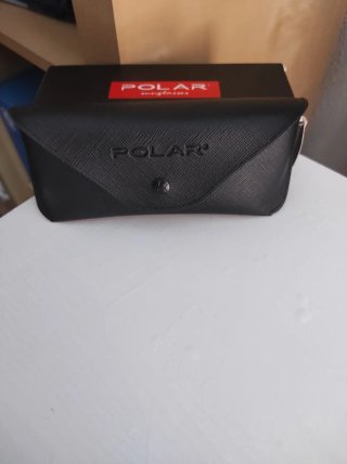 Gafas de sol Polarizadas Negras Sin Usar