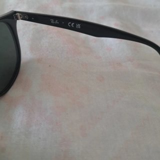 Gafas Ray-Ban RB4259 Negras Lentes Verdes