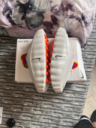 Nike Mind nuove grigie