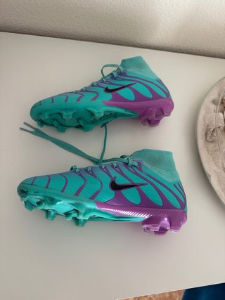 Botas de fútbol Nike T90
