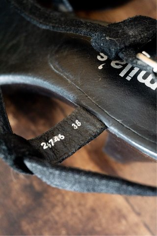 Sandalias Camila's Tacón Plataforma Ante Negro