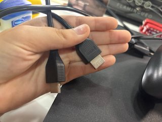 PS4 Slim 500GB/1TB + Mando + Cable