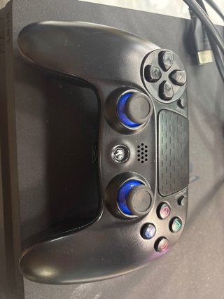 PS4 Slim 500GB/1TB + Mando + Cable