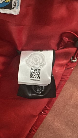 Chaqueta Moncler Roja Talla M