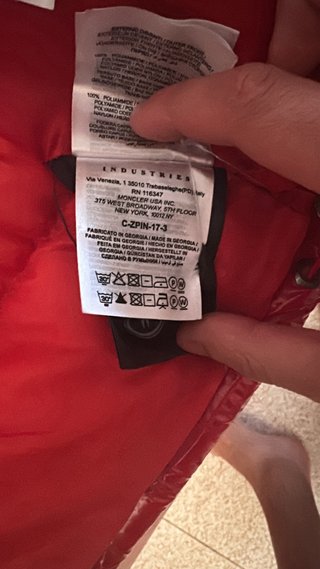 Chaqueta Moncler Roja Talla M