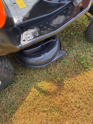 Tractor cortacésped Stihl naranja