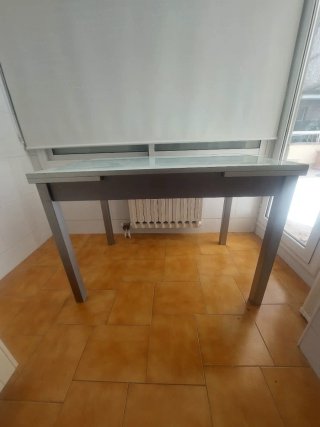 Mesa de cocina extensible cristal y metal