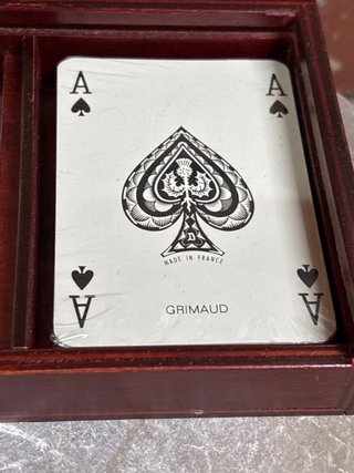 Juego de mesa: Naipes y dados