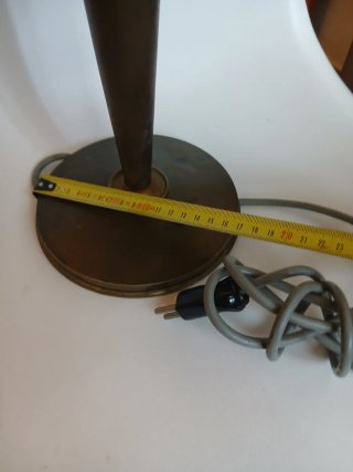 Lámpara de diseño antigua
