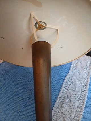 Lámpara de diseño antigua