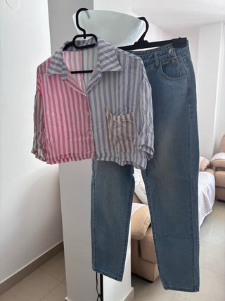 Conjunto Camisa Rayas y Pantalón Vaquero