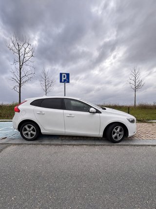 Volvo V40 2016 2.0 D2 120 Momentum