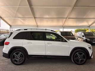 Mercedes-Benz GLB  2022
